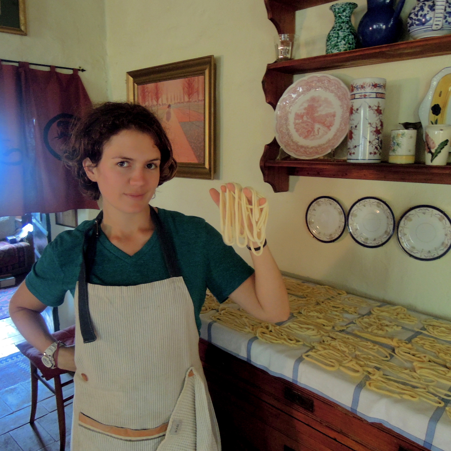 meggan holdinh homemade pici pasta in italy